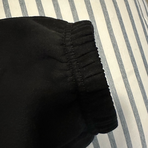 Alo Accolade Sweatpants in black size M - Picture 6 of 10